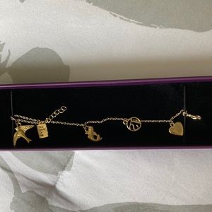 Speak Now (Taylor Swift’s Version) charm bracelet